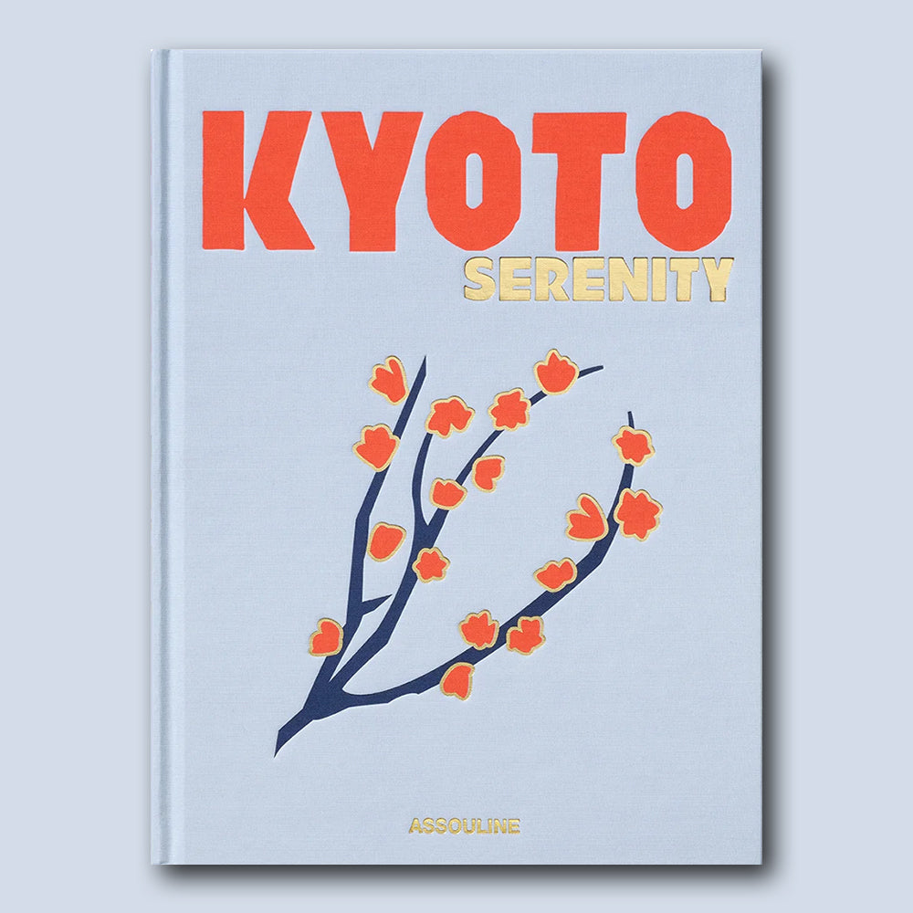 Buch Kyoto Serinity von der Classics Collection von Assouline im Farbton hellblau