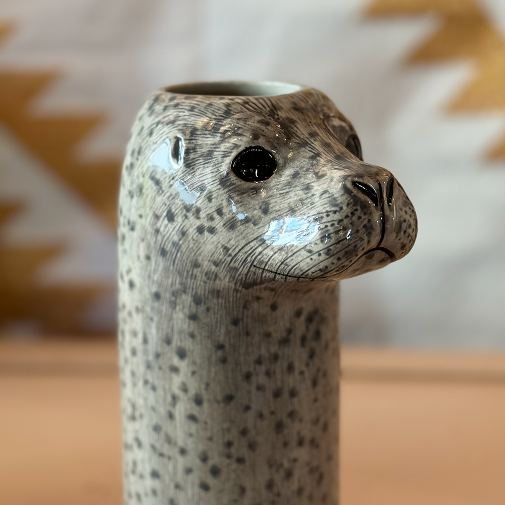 Seehund Vase von Quail Ceramics aus Keramik, im Farbton grau